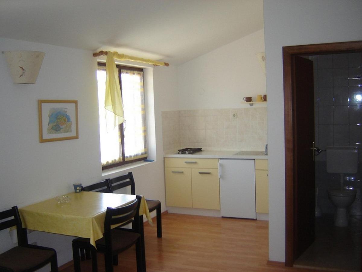 Apartments Adria Биоград-на-Мору Номер фото