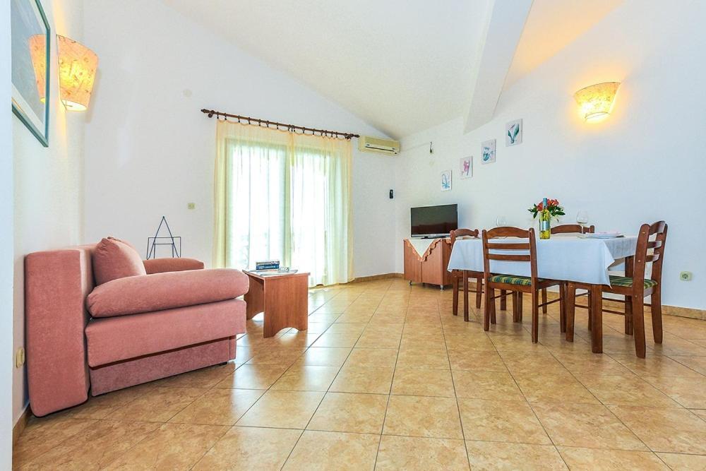 Apartments Adria Биоград-на-Мору Номер фото